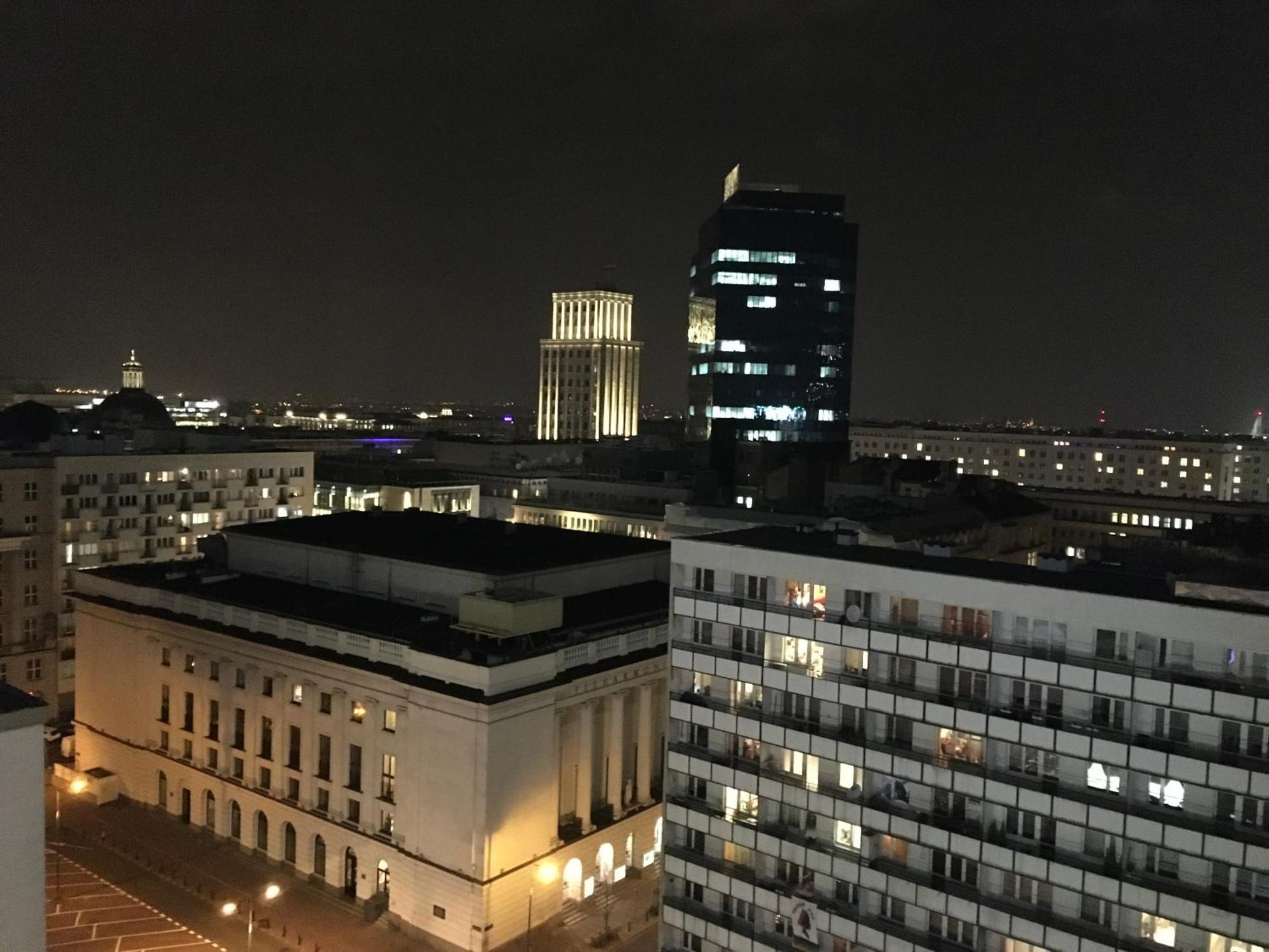 Comewa Apartments Warschau Buitenkant foto